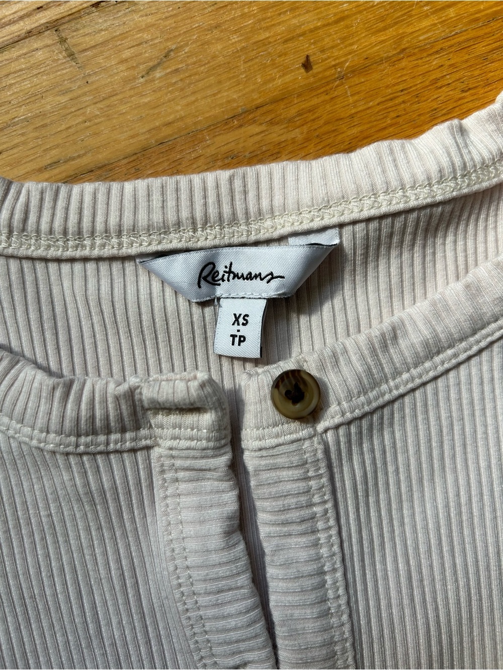 Reitmans Cream Ribbed Button-Front Tank - Picture 3 of 4